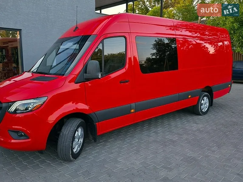 Mercedes-Benz Sprinter 2021