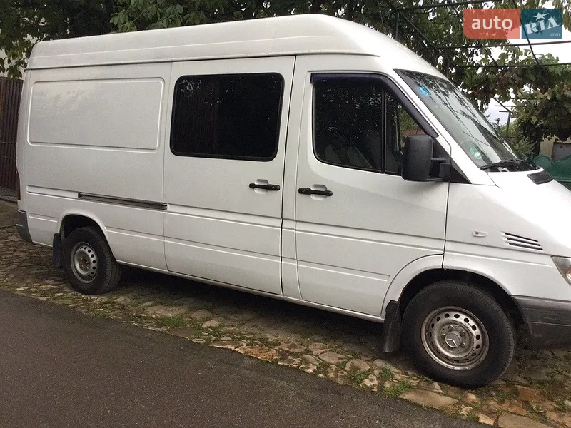 Mercedes-Benz Sprinter 2004