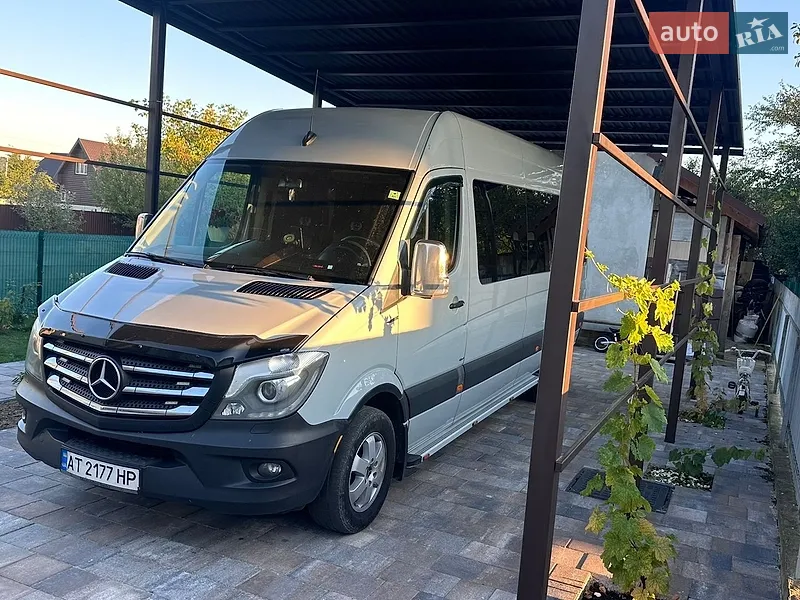 Mercedes-Benz Sprinter