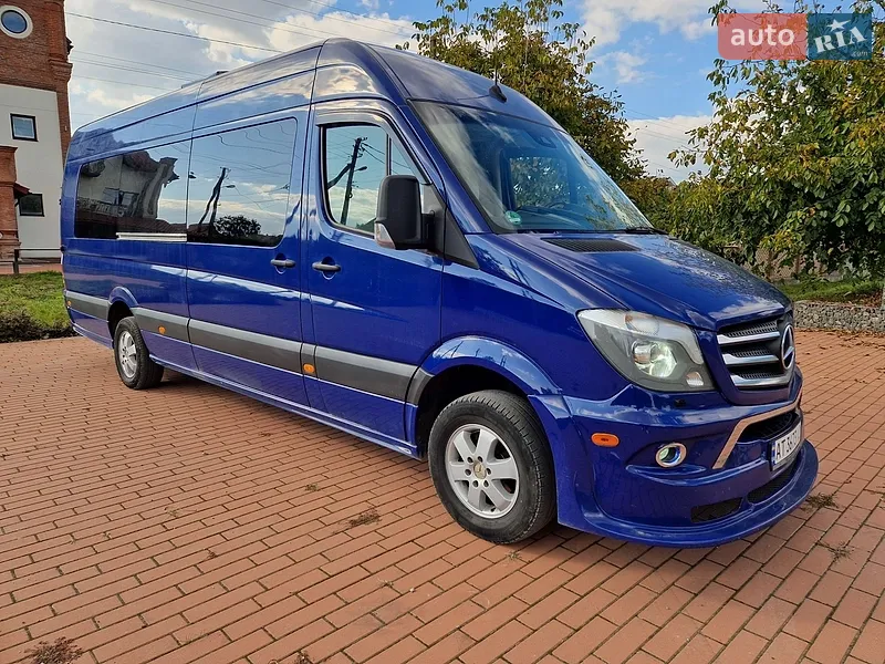 Mercedes-Benz Sprinter