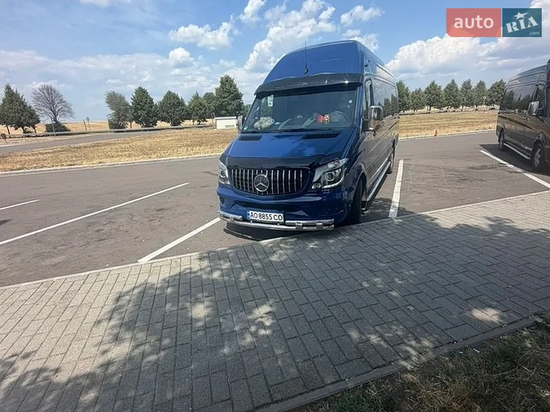 Mercedes-Benz Sprinter