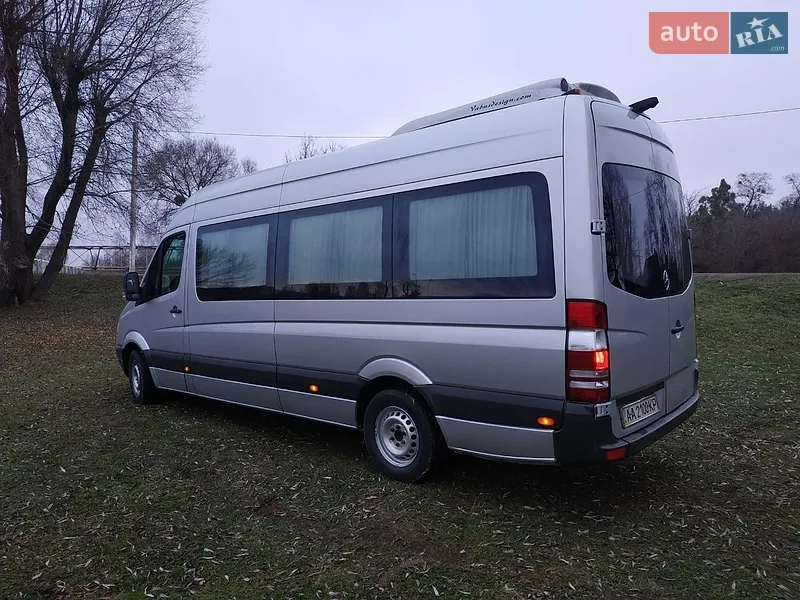 Mercedes-Benz Sprinter