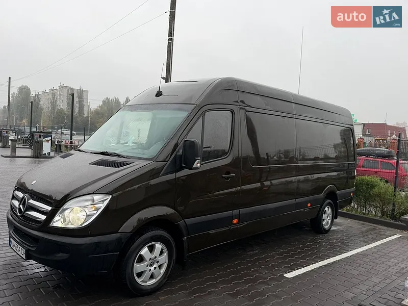 Mercedes-Benz Sprinter