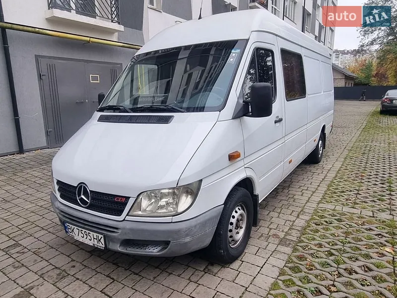 Mercedes-Benz Sprinter