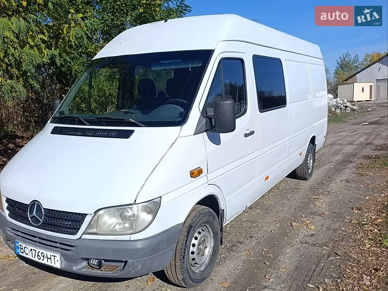 Mercedes-Benz Sprinter
