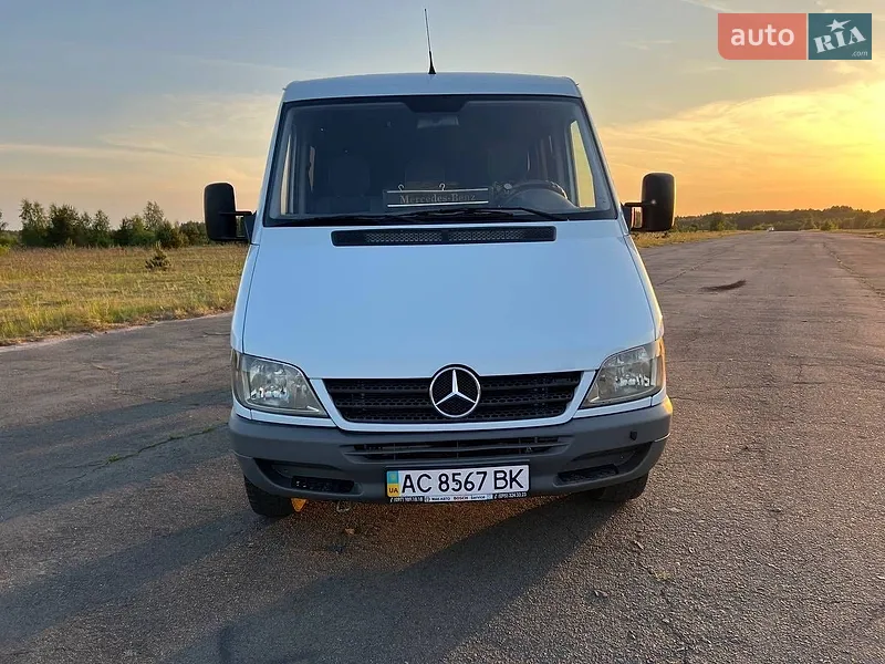 Mercedes-Benz Sprinter