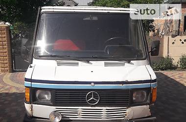  Mercedes-Benz T1 1990 в Черновцах