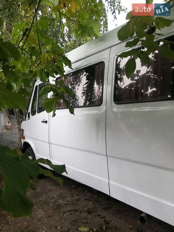 Микроавтобус Mercedes-Benz T1 1995 в Киеве фото Микроавтобус Mercedes-Benz T1 1995 в Киеве
