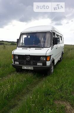 Мікроавтобус Mercedes-Benz T1 1994 в Фастові