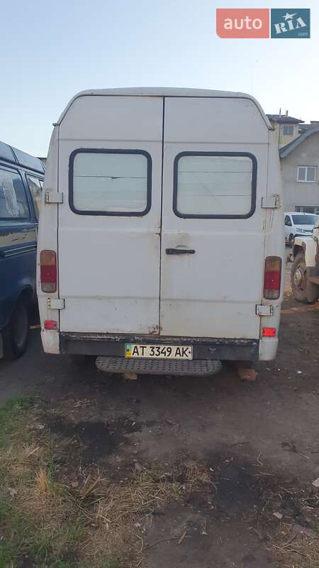 Микроавтобус Mercedes-Benz T1 1993 в Ивано-Франковске фото 2 Микроавтобус Mercedes-Benz T1 1993 в Ивано-Франковске