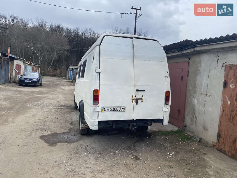 Другие автобусы Mercedes-Benz T1 1990 в Мукачево