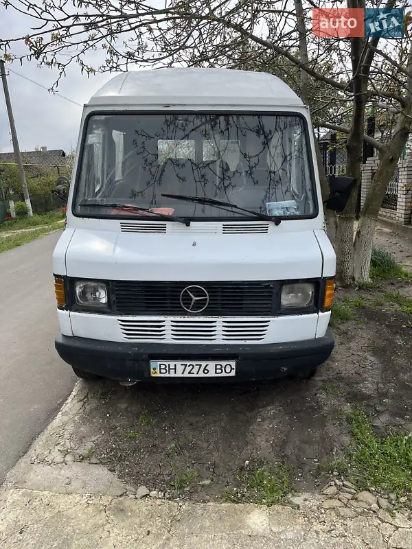 Mercedes-Benz T1 1984