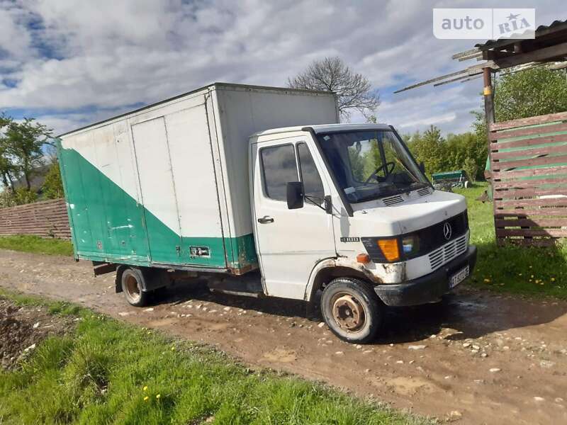 Грузовой фургон Mercedes-Benz T1 1993 в Ивано-Франковске