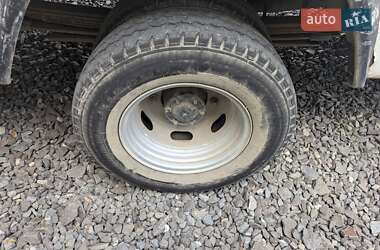 Грузовой фургон Mercedes-Benz T1 1995 в 