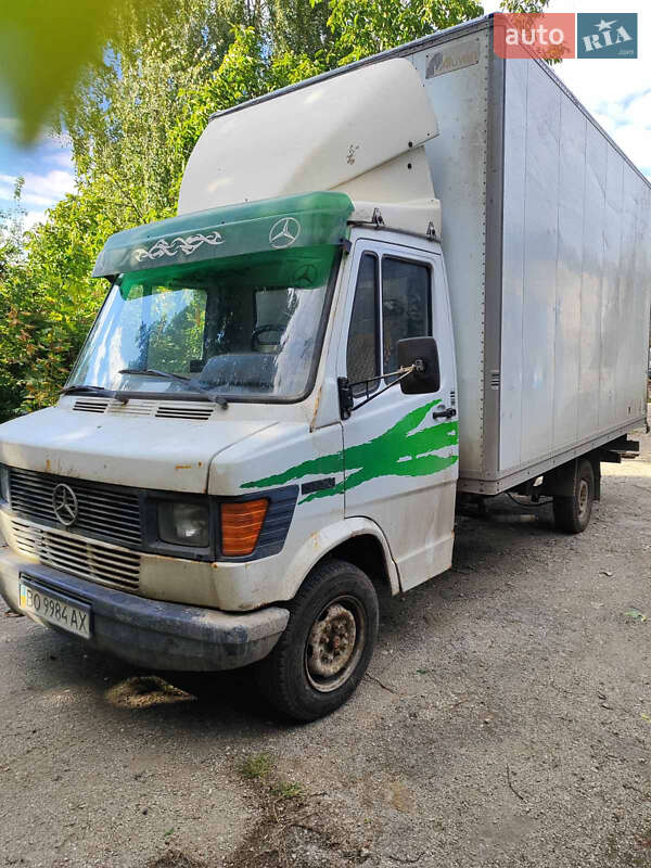 Mercedes-Benz T1 1995