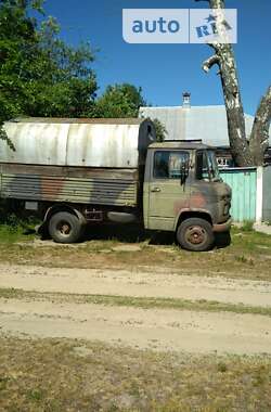 Грузовой фургон Mercedes-Benz T1 1980 в Чернигове