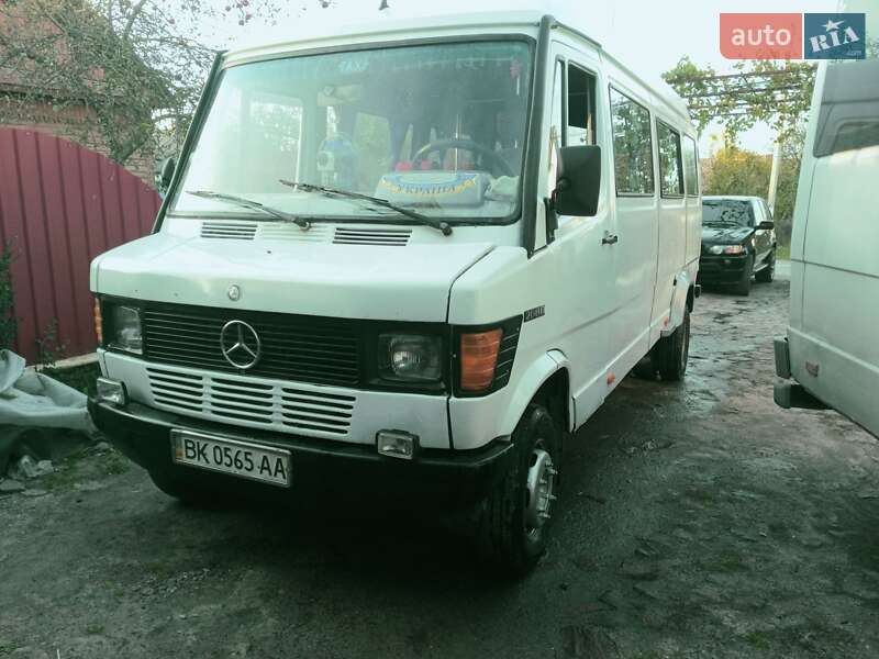 Mercedes-Benz T1 1995