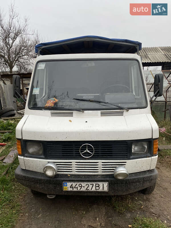 Для перевозки животных Mercedes-Benz T1 1995 в Харькове