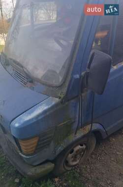 Микроавтобус Mercedes-Benz T1 1979 в 