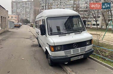 Вантажний фургон Mercedes-Benz T1 1994 в Києві