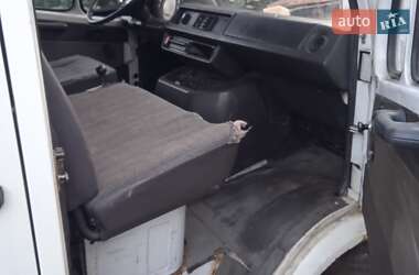 Грузовой фургон Mercedes-Benz T1 1991 в 