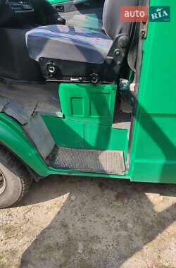 Грузовой фургон Mercedes-Benz T1 1994 в 