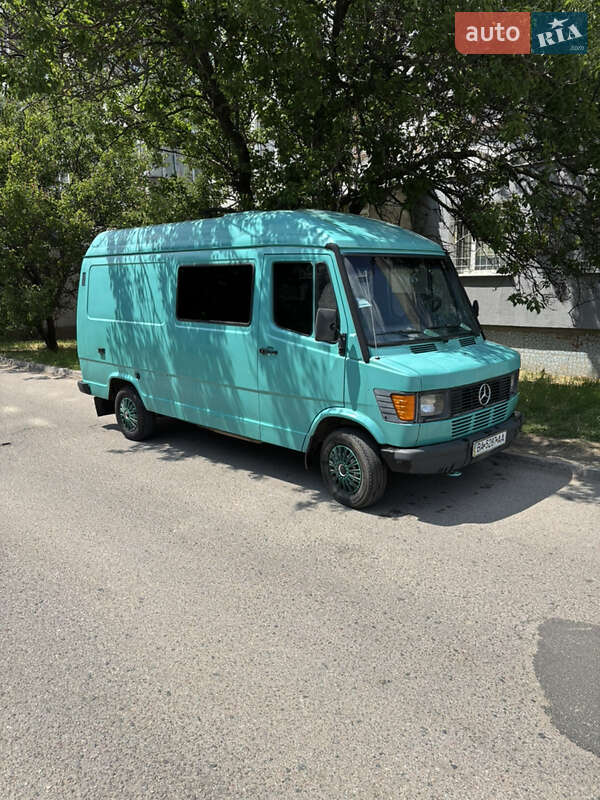 Микроавтобус Mercedes-Benz T1 1994 в Кропивницком