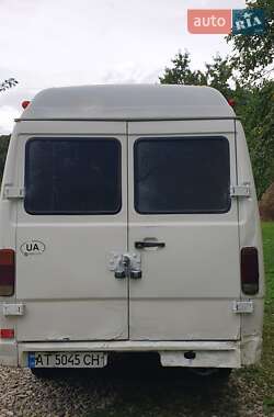 Грузопассажирский фургон Mercedes-Benz T1 1993 в 