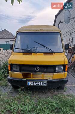 Вантажний фургон Mercedes-Benz T1 1988 в Сумах