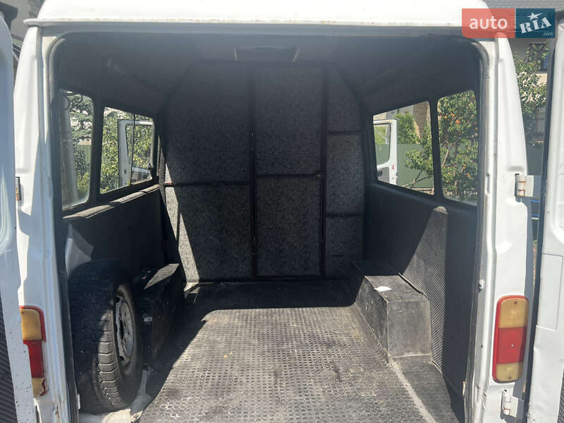 Микроавтобус Mercedes-Benz T1 1994 в Тернополе