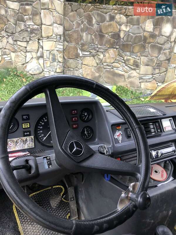 Вантажопасажирський фургон Mercedes-Benz T1 1994 в Східниці фото 5 Вантажопасажирський фургон Mercedes-Benz T1 1994 в Східниці