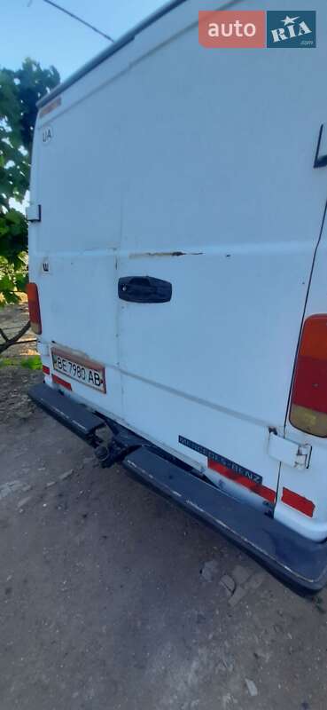 Мікроавтобус Mercedes-Benz T1 1992 в Одесі фото 3 Мікроавтобус Mercedes-Benz T1 1992 в Одесі