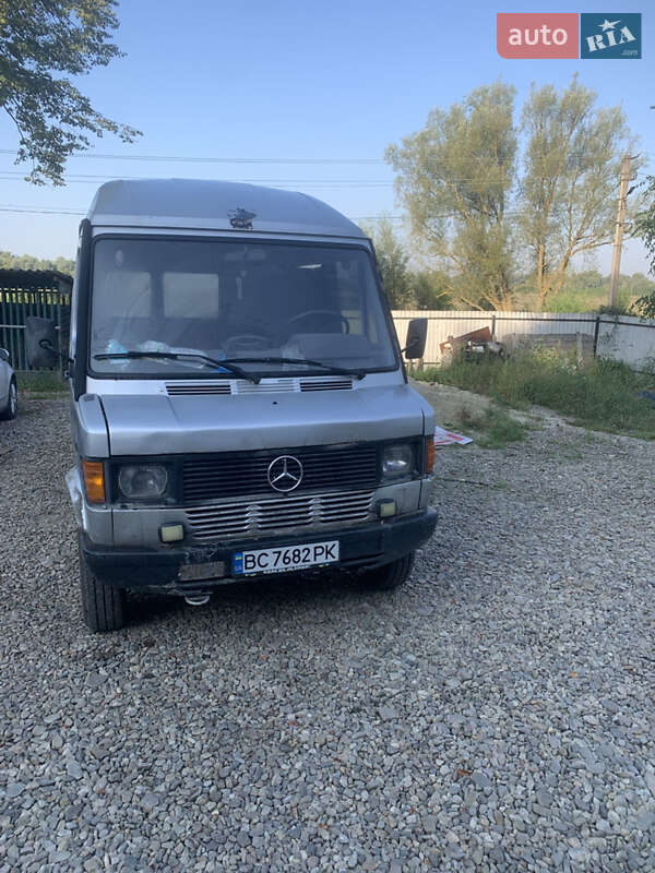 Мікроавтобус Mercedes-Benz T1 1994 в Жидачові