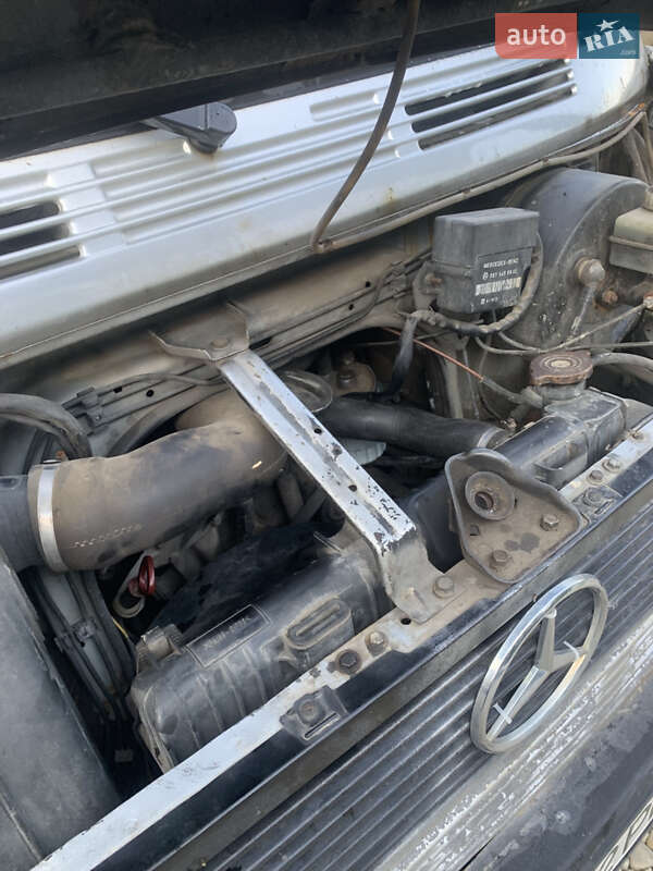 Мікроавтобус Mercedes-Benz T1 1994 в Жидачові