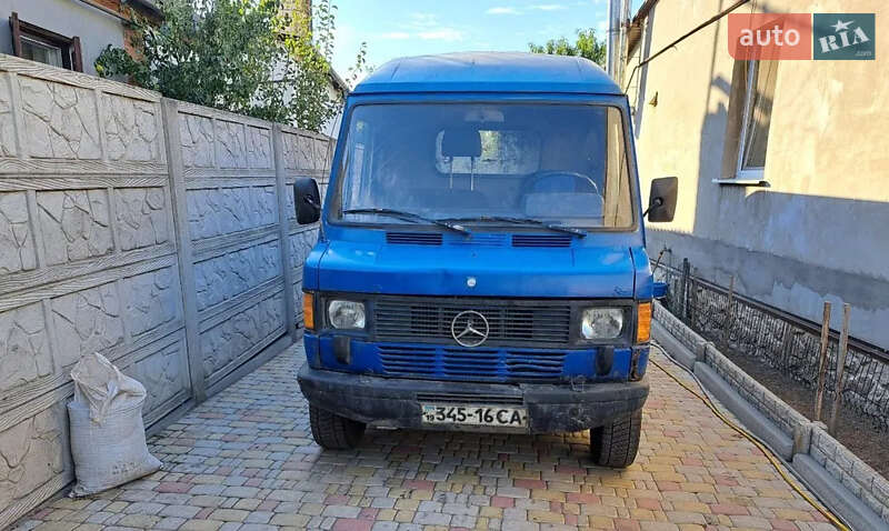Mercedes-Benz T1 1995