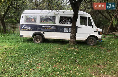 Грузовой фургон Mercedes-Benz T1 1985 в Болехове