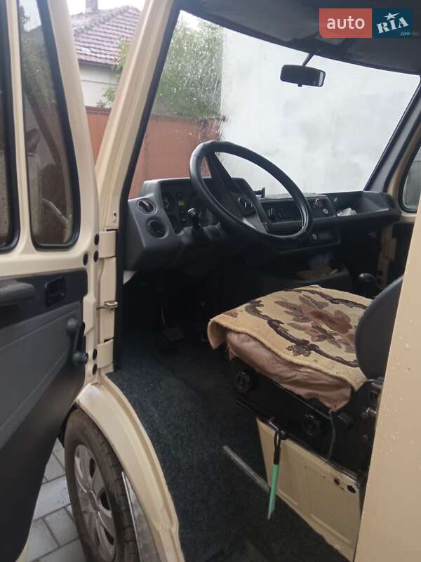 Вантажопасажирський фургон Mercedes-Benz T1 1994 в Береговому фото 8 Вантажопасажирський фургон Mercedes-Benz T1 1994 в Береговому
