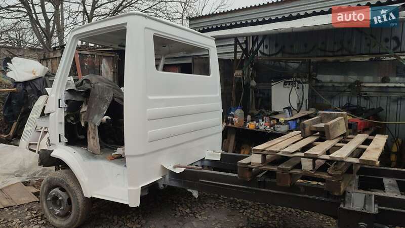 Кран-маніпулятор Mercedes-Benz T1 1994 в Хмельницькому