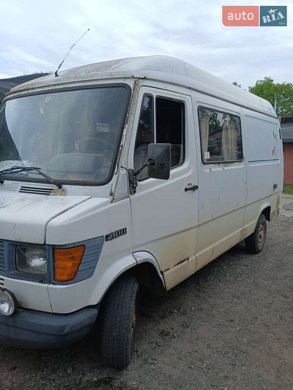 Микроавтобус грузовой (до 3,5т) Mercedes-Benz T1 1994 в Хмельницком