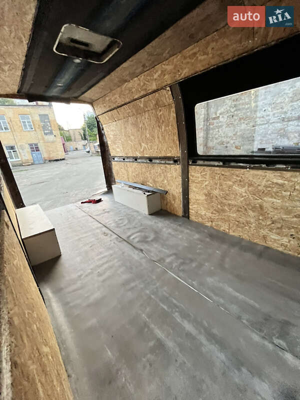 Грузопассажирский фургон Mercedes-Benz T1 1994 в Киеве
