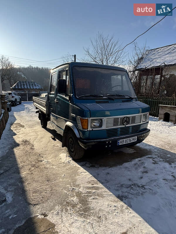 Mercedes-Benz T1 1985