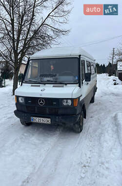 Вантажопасажирський фургон Mercedes-Benz T1 1994 в Львові