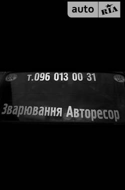 Мікроавтобус Mercedes-Benz T2 1993 в 