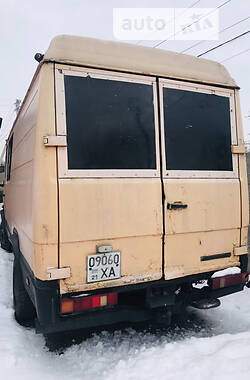 Вантажний фургон Mercedes-Benz T2 1988 в Харкові