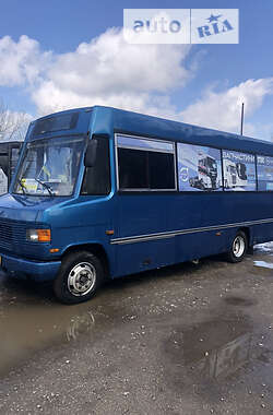 Пригородный автобус Mercedes-Benz T2 1996 в Коломые