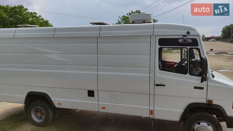 Микроавтобус Mercedes-Benz T2 1995 в Киеве