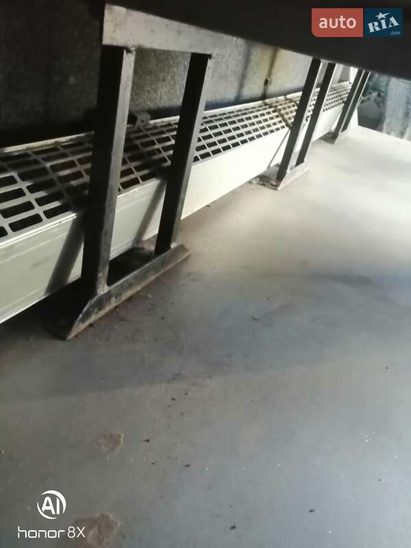 Мікроавтобус Mercedes-Benz T2 1997 в Кривому Розі