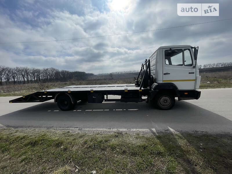 Грузовой фургон Mercedes-Benz T2 1995 в Каменке