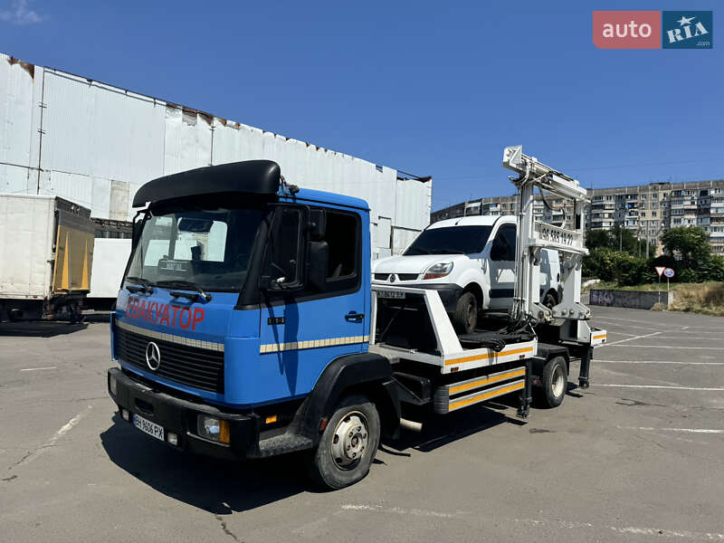 Эвакуатор Mercedes-Benz T2 1995 в Одессе фото 5 Эвакуатор Mercedes-Benz T2 1995 в Одессе