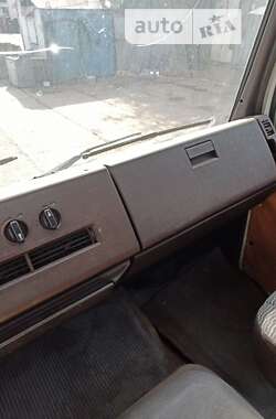 Самосвал Mercedes-Benz T2 1993 в 